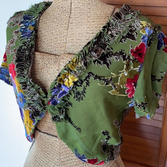 JALOUX | Green & Brown Silk Velvet Floral Short Sleeve Shrug | M - Picture 6 of 17